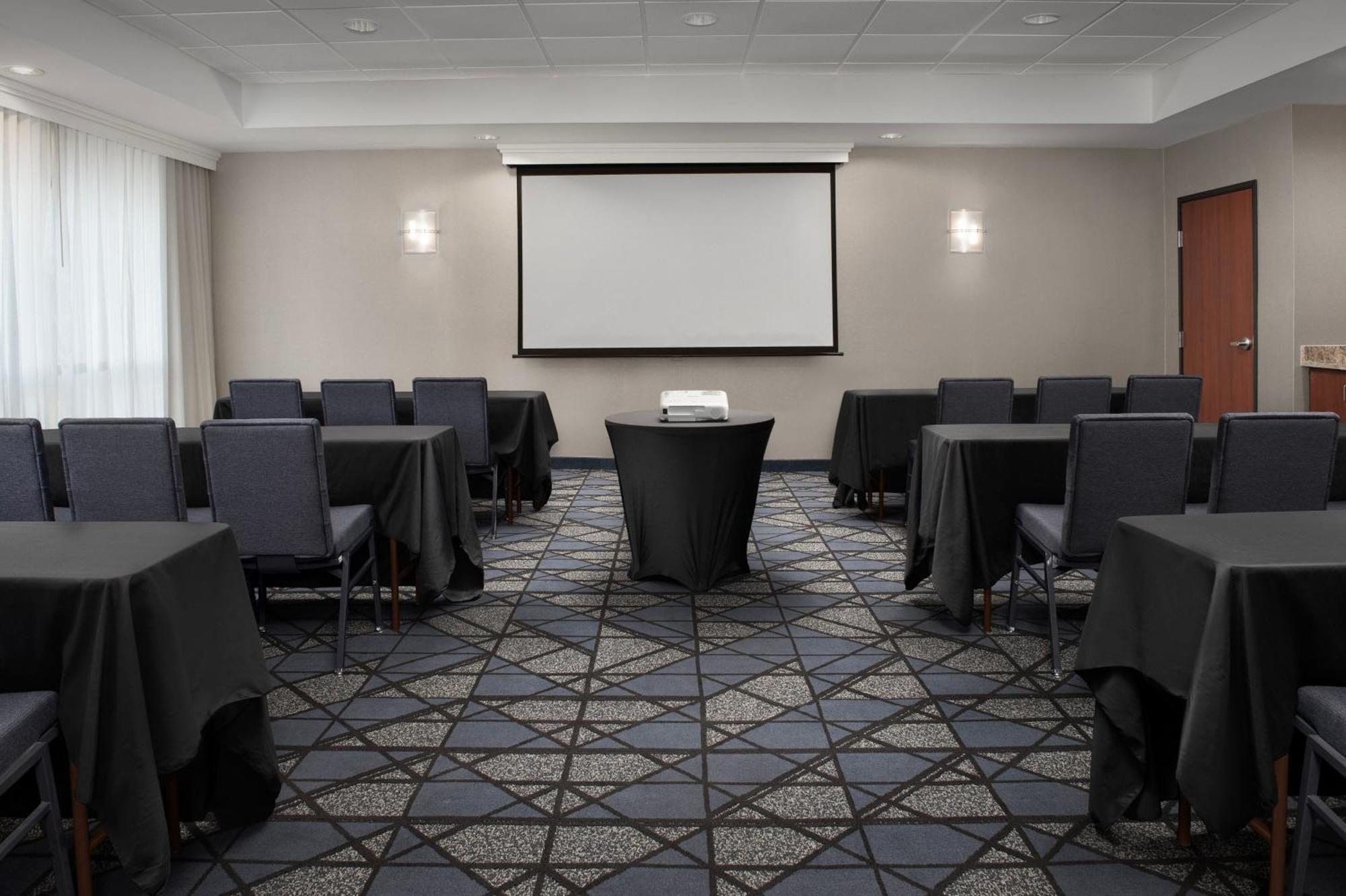 Courtyard By Marriott Panama City Extérieur photo