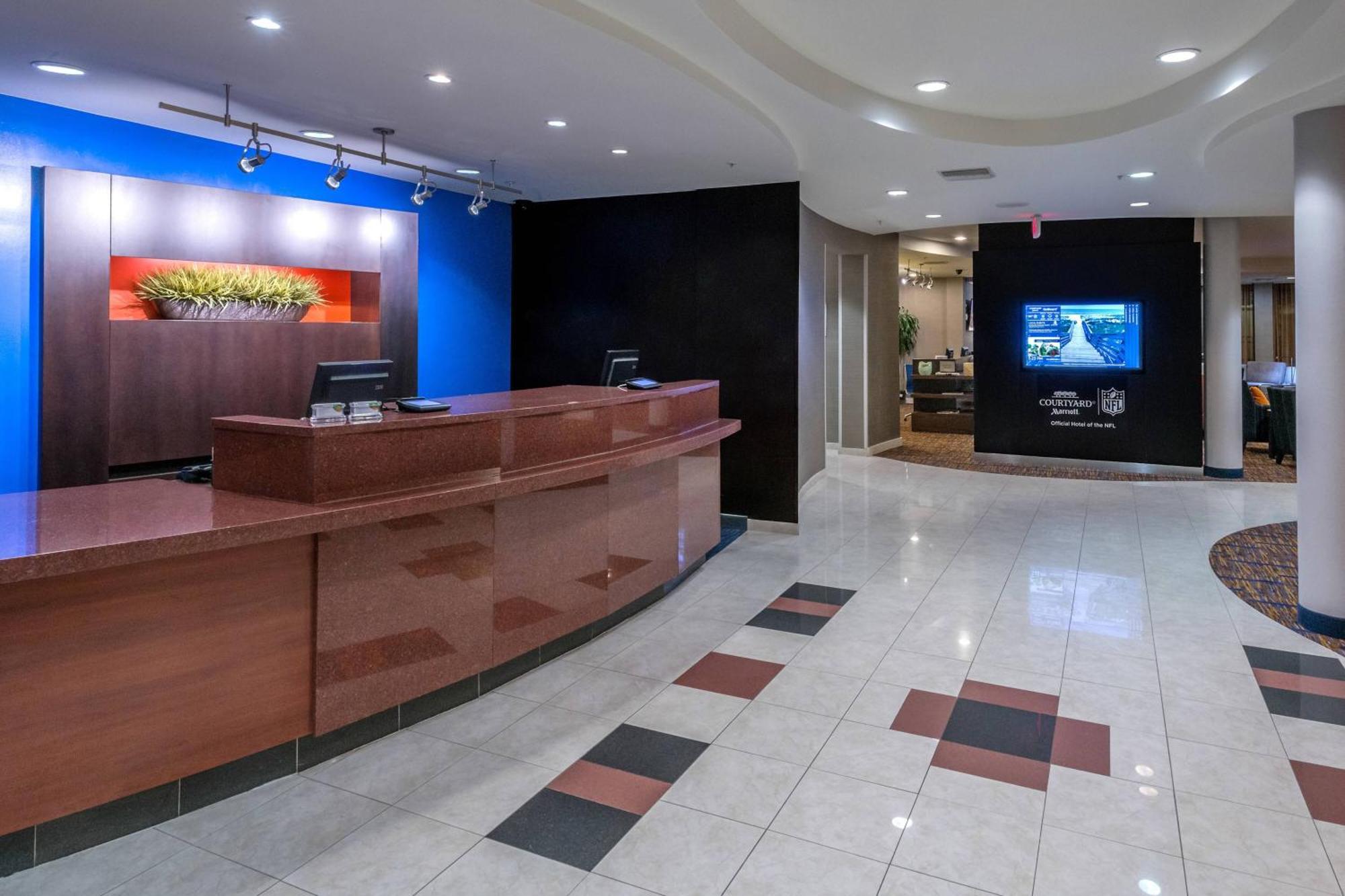 Courtyard By Marriott Panama City Extérieur photo