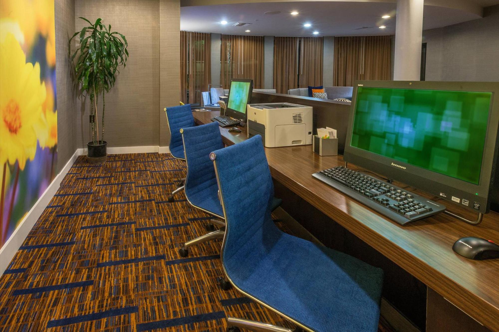 Courtyard By Marriott Panama City Extérieur photo