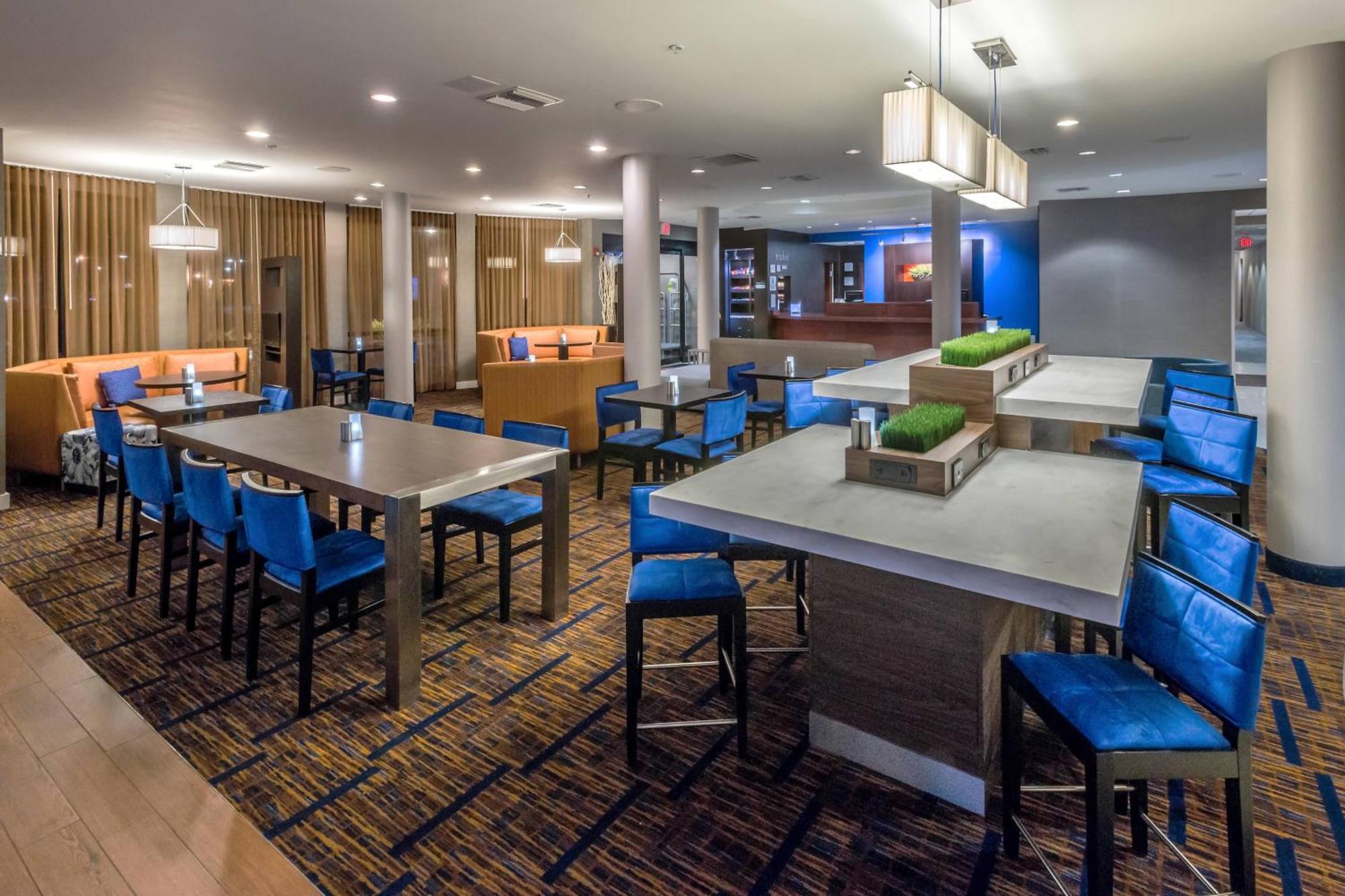 Courtyard By Marriott Panama City Extérieur photo